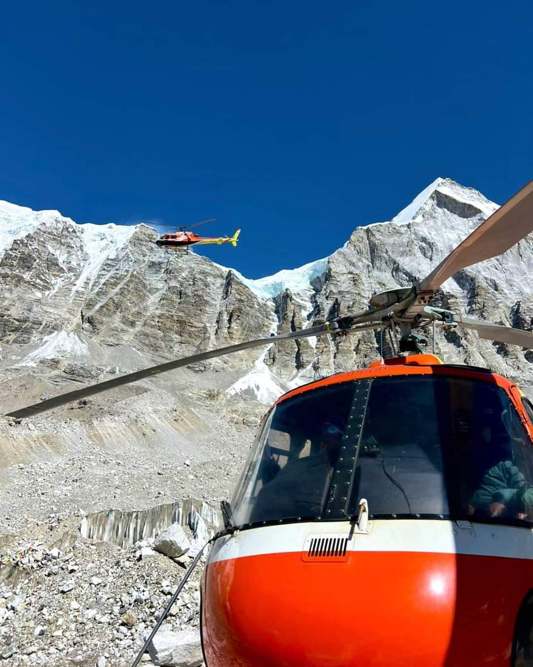 Everest Base Camp Heli Trek - Gallery Image 2