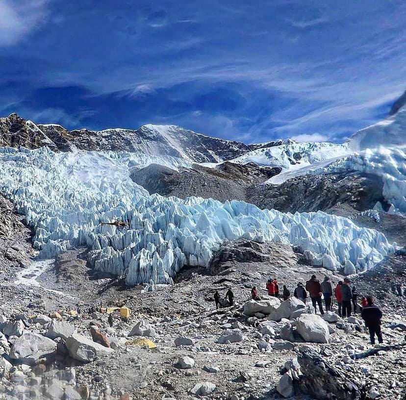 Everest Base Camp Heli Trek - Gallery Image 4